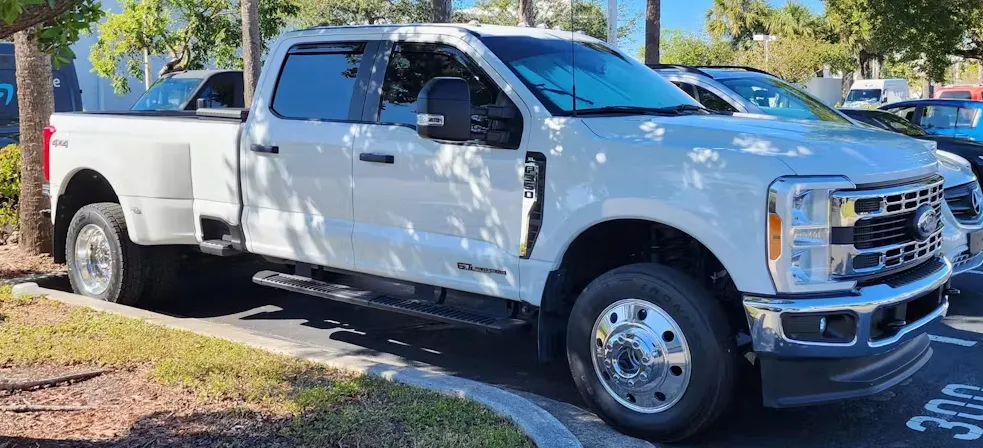 19.5x6 Northstar Mirror Polished Both Sides Ford F350 DRW 8X200m Kit (2005-Present)