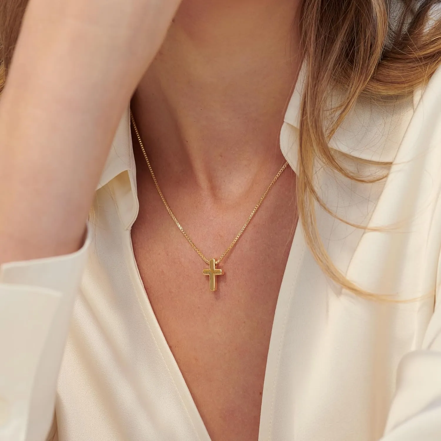 Cross Necklace, 14K Gold Plated Box Chain Cross Pendant Necklace Dainty Simple Silver Cross Tiny Necklace for Women